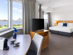 Novotel Perth Langley